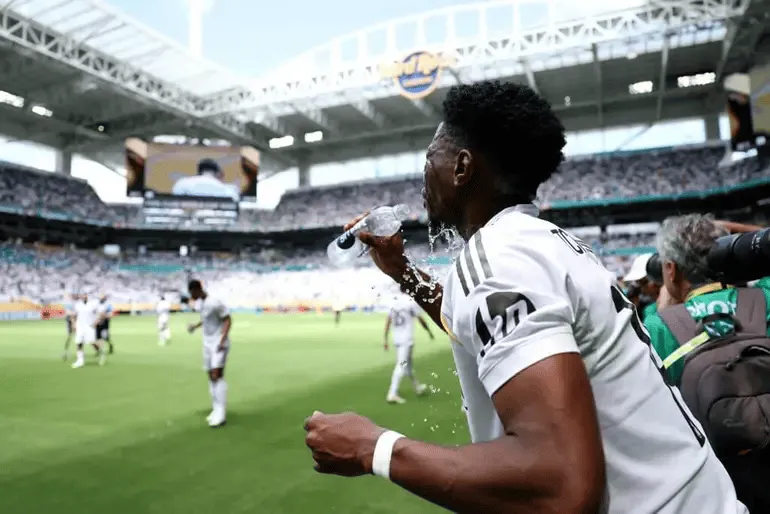 开云入口-TA独家：FIFA允许世界杯补水时间插播广告，限制时长2分10秒